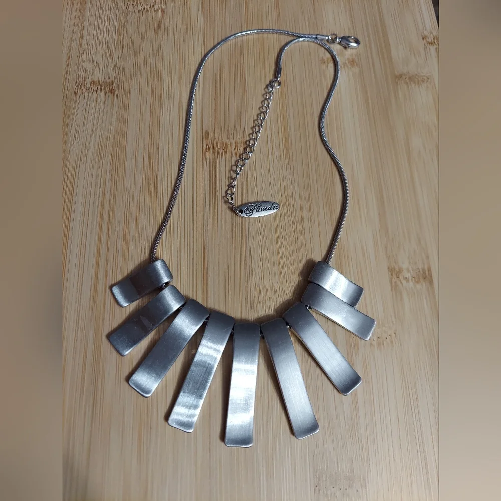 Plunder Textured Silver Tone/Bar Slide Necklace - Picture 2 of 6